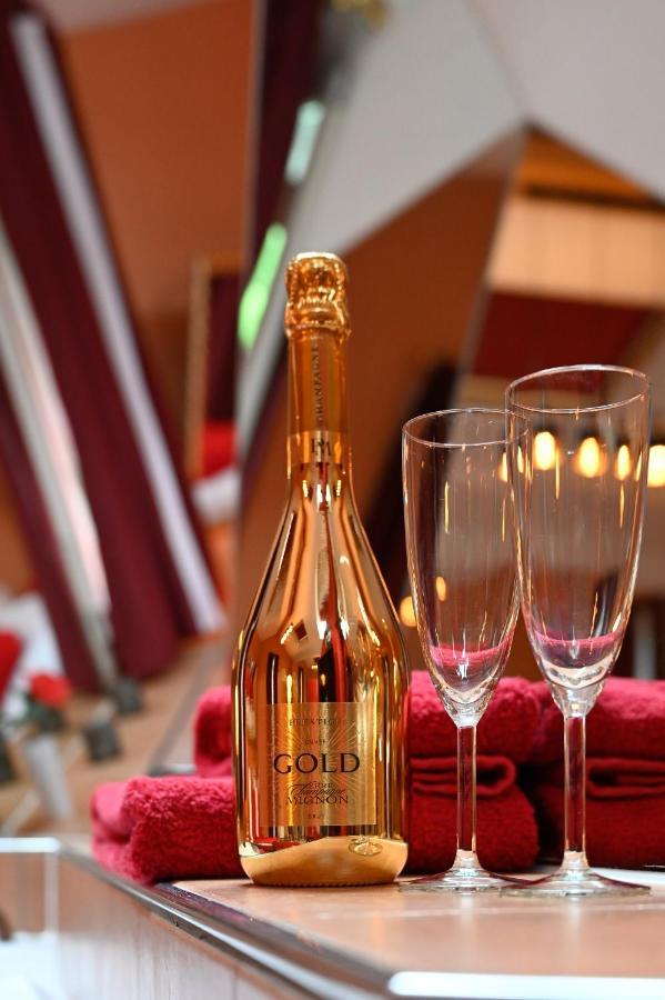 Loveroom Interlaken Zewnętrze zdjęcie