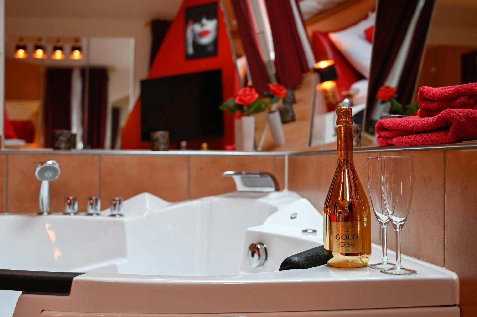 Loveroom Interlaken Zewnętrze zdjęcie