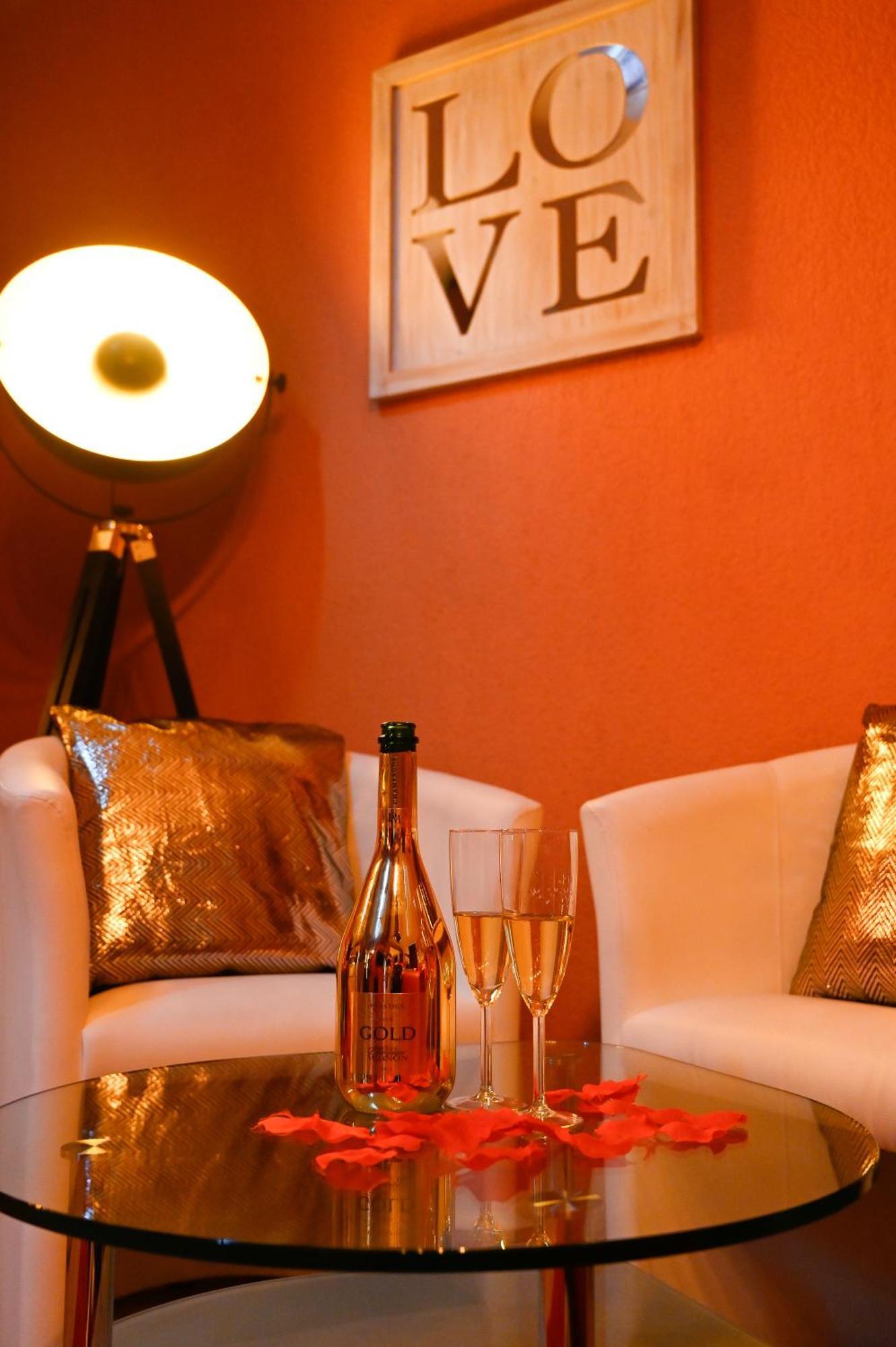 Loveroom Interlaken Zewnętrze zdjęcie