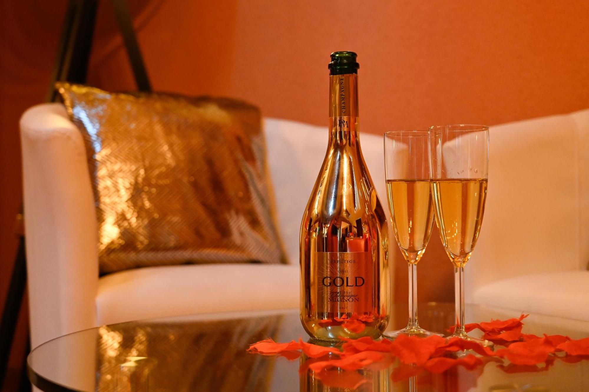 Loveroom Interlaken Zewnętrze zdjęcie